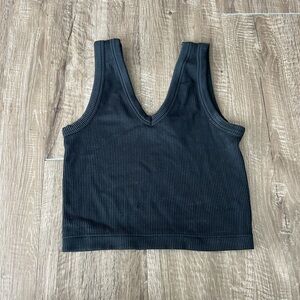 Old Navy Black Ribbed Cropped Tank Top